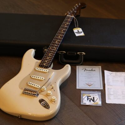 Fender Custom Shop 50’s Journeyman Stratocaster Aged Desert Sand w/ Solid Rosewood Neck + COA OHSC