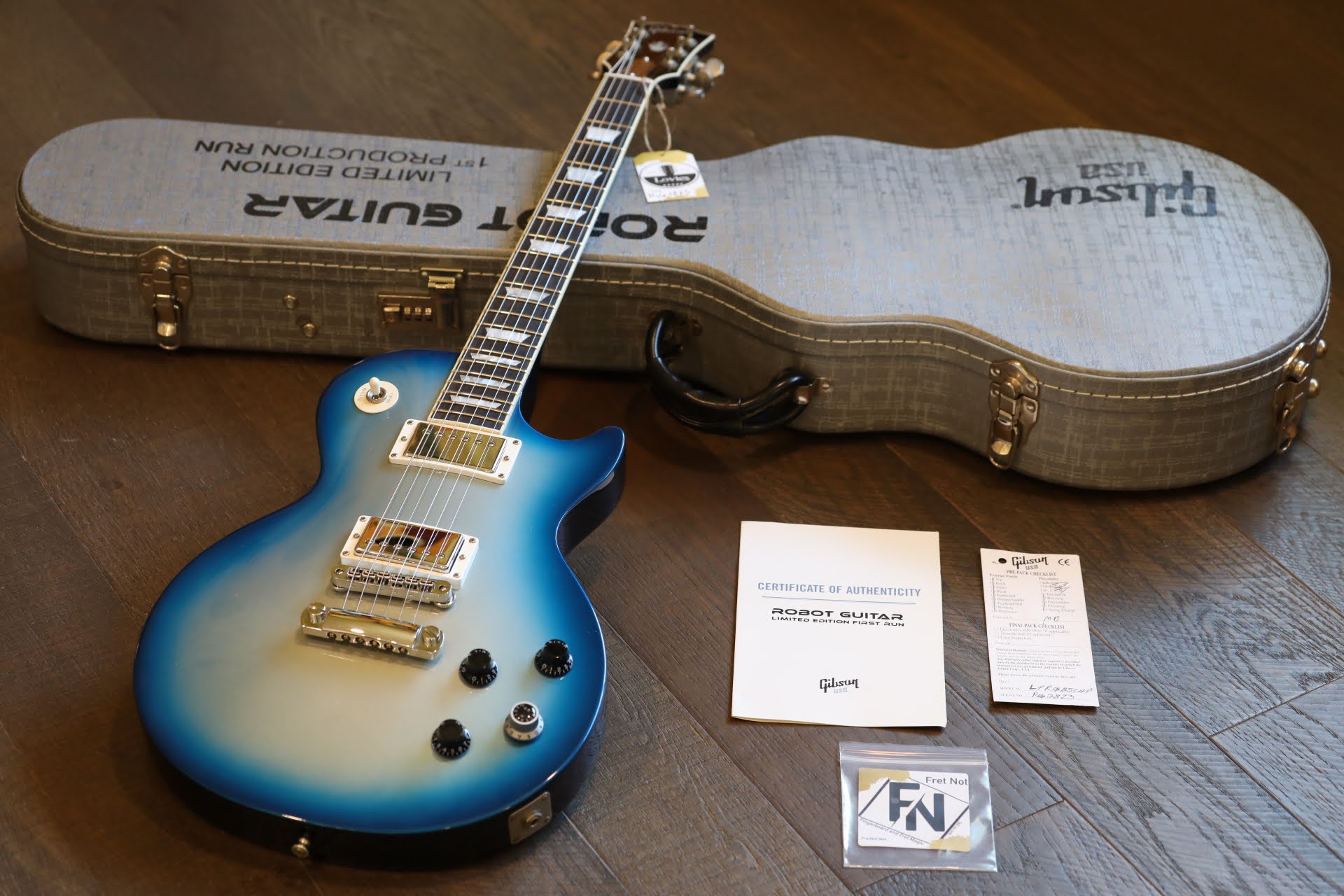 MINTY! 2007 Gibson Limited Edition Les Paul Robot Guitar Blue Silverburst  1st Run + COA OHSC