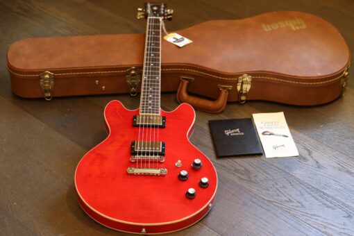 2013 Gibson Memphis Custom ES-339 Traditional Pro Semi-Hollow Guitar Cherry Red + OHSC
