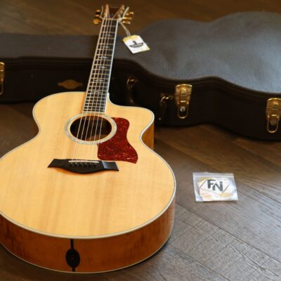MINTY! 2004 Taylor 615ce Natural Acoustic/Electric Jumbo Cutaway Guitar Flamed Back/ Sides + OHSC