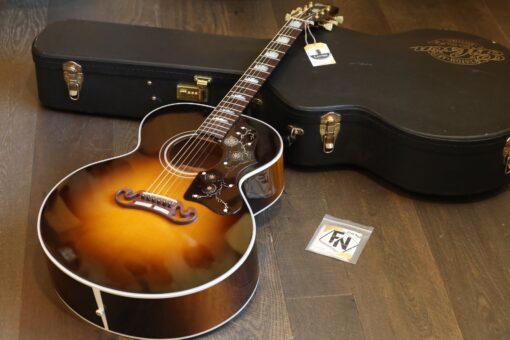 Super Clean! 2001 Gibson Custom Shop J-200 Junior Acoustic Jumbo Guitar Sunburst + OHSC