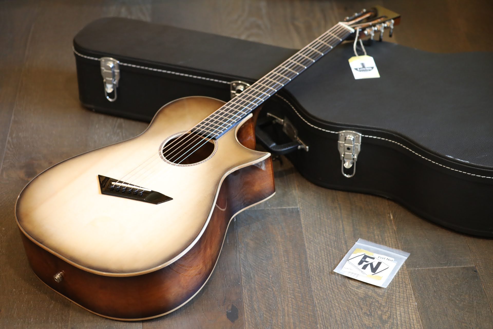 Loef Guitars “Mei Fanfret Acoustic/ Electric Cutaway Guitar + COA OHSC Lovies Guitars