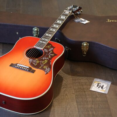 2021 Gibson Hummingbird Acoustic/ Electric Dreadnaught Guitar Heritage Cherry Sunburst + OHSC