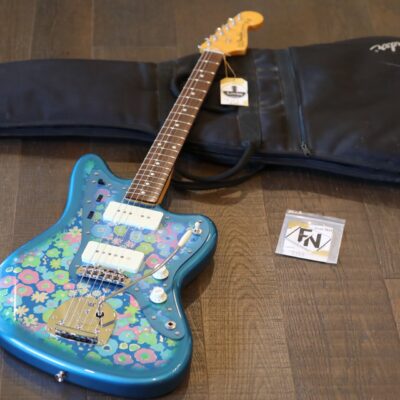 Super Clean! Fender Traditional 60’s JazzMaster Electric Guitar Blue Flower + OGB