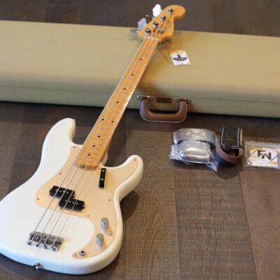 MINTY! Fender American Vintage ’57 Precision Bass White Blonde + OHSC