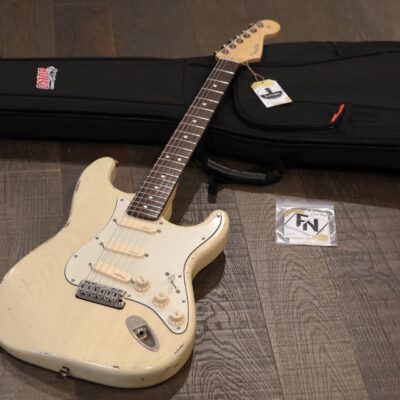 Fender USA Stratocaster Double-Cut Electric Guitar White Blonde Relic + Gig Bag