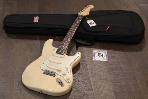 Fender USA Stratocaster Double-Cut Electric Guitar White Blonde Relic + Gig Bag