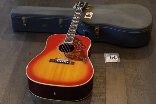 Vintage! 1967 Gibson Hummingbird Acoustic Dreadnaught Guitar Cherry Sunburst + OHSC