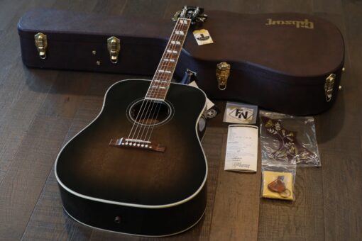 Unplayed! 2020 Gibson Custom Shop Limited Edition Hummingbird Acoustic/ Electric Guitar Snakebite + OHSC & Papers