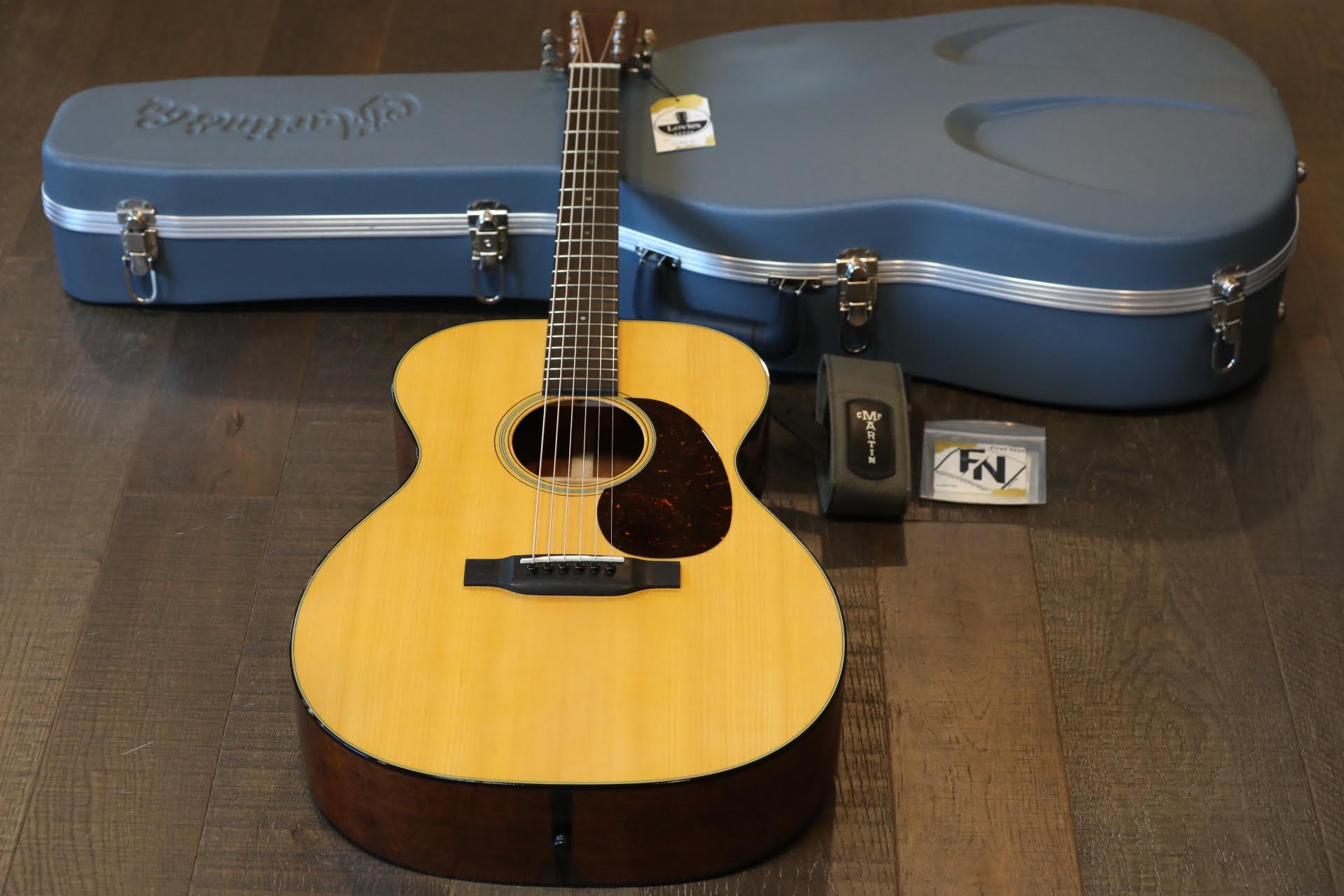 2020 Martin 000-18 Standard Series Natural Acoustic Guitar +