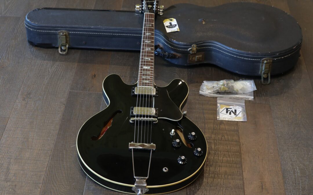 Vintage! 1974 Gibson ES-335TD Semi-Hollow Electric Guitar Black Ebony + OHSC