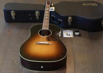 MINTY! 2010 Gibson Advanced Jumbo Acoustic Guitar Vintage Sunburst + OHSC