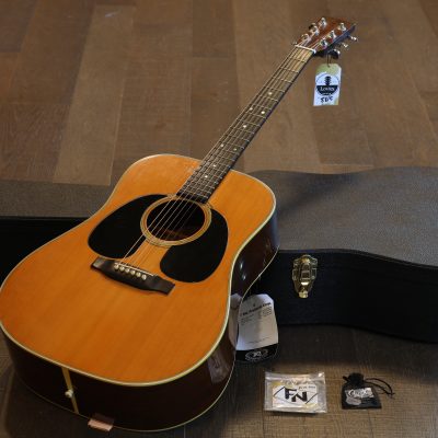 1974 Martin D-28 Dreadnought Acoustic Guitar Natural + HSC