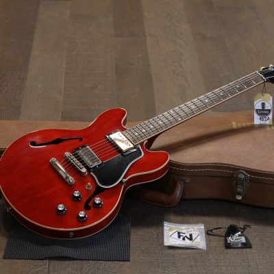 2013 Gibson ES-339 Semi-Hollow Electric Guitar Cherry + OHSC