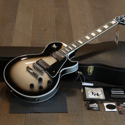 Mint! 2024 Gibson Les Paul Custom Electric Guitar Silverburst + COA OHSC