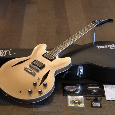Minty! 2014 Gibson Dave Grohl Signature DG-335 Semi-Hollow Electric Guitar Metallic Gold + COA OHSC