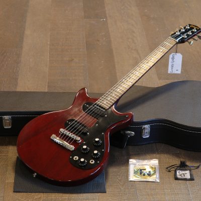 1976 Gibson Melody Maker Electric Guitar Cherry Red + HSC
