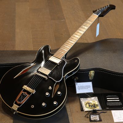 Minty! 2022 Gibson Custom Shop '64 Trini Lopez Semi-Hollow Electric Guitar Black Ebony + COA OHSC