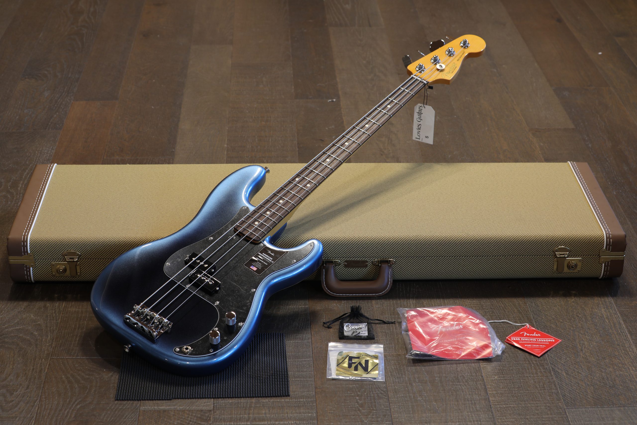 Mint! 2025 Fender American Professional II Precision Bass w