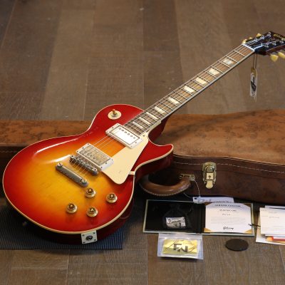 Unplayed! 2025 Gibson Custom Shop 1958 Reissue Les Paul Standard Electric Guitar Murphy Lab Light Aged Cherry Sunburst + COA OHSC