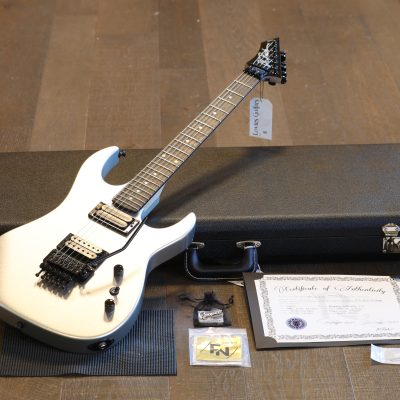 Unplayed! 2024 B.C. Rich ST Legacy USA Electric Guitar Silver Metallic + COA OHSC
