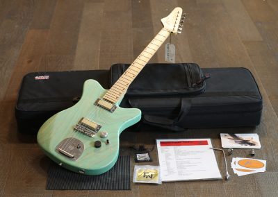 Minty! 2016 Action Figure Studios The Steves NAMM Electric Guitar + OGB