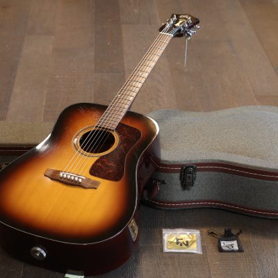 2003 Guild D-40 Bluegrass Special Dreadnought Acoustic Guitar Vintage Sunburst + OHSC