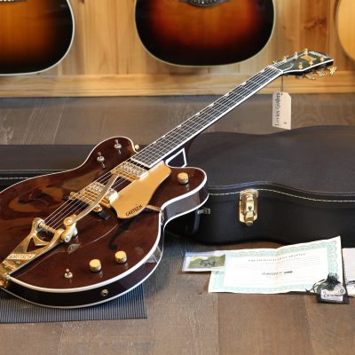 2005 Gretsch G6122-1962 Country Classic Hollow Electric Guitar Walnut Stain + COA OHSC