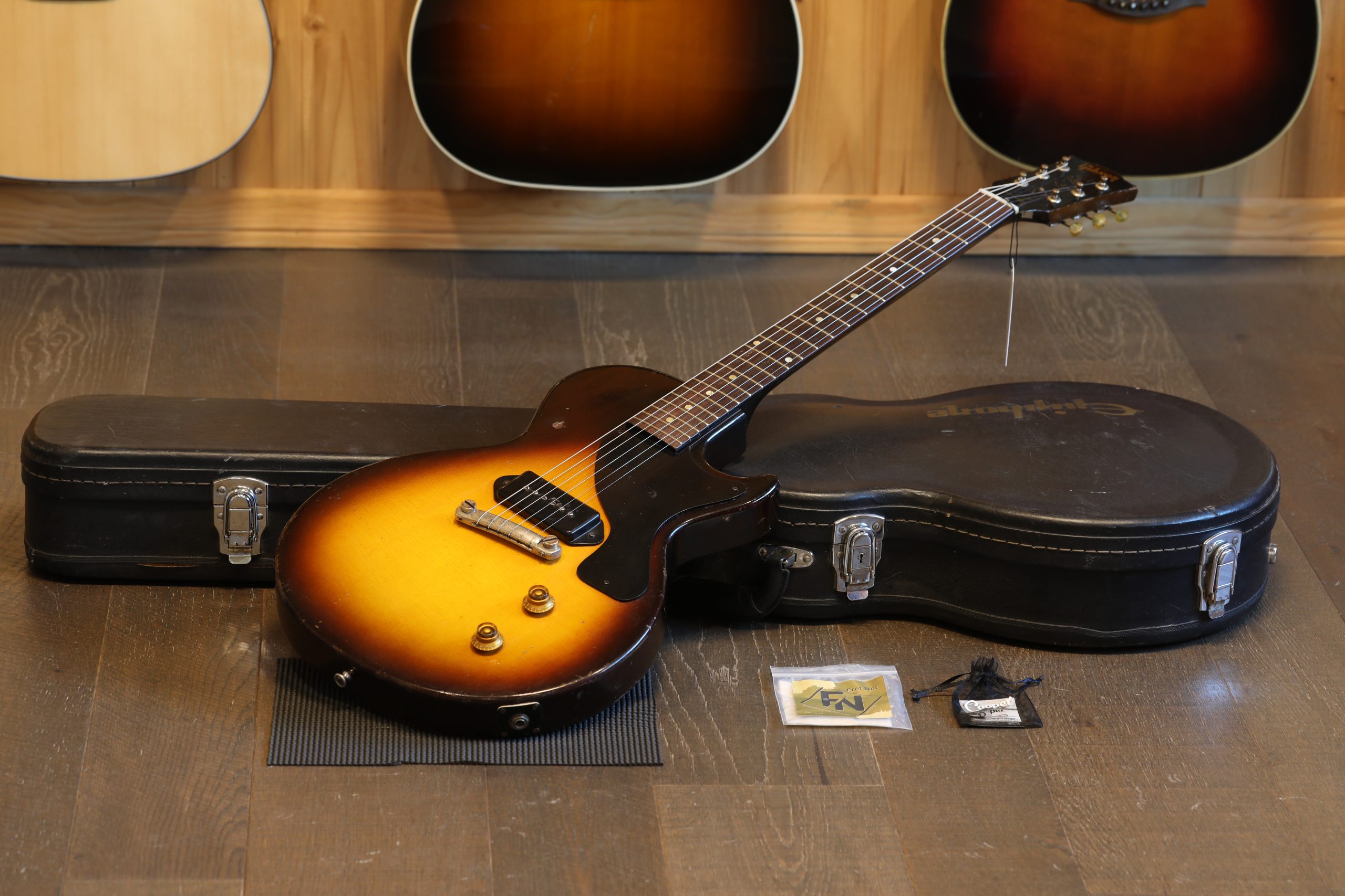 Vintage! 1957 Gibson Les Paul Junior All OG Except Tuner Buttons