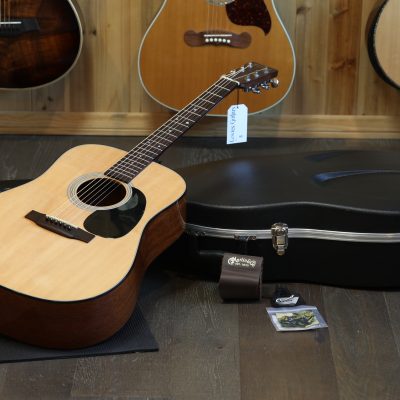 Minty! 2009 Martin Standard Series D-18 1 11/16 Nut Dreadnought Acoustic Guitar Natural + OHSC