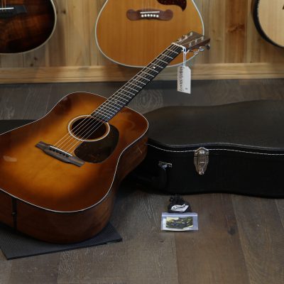 2022 Martin Standard Series D-18 Dreadnought Acoustic Guitar Ambertone + OHSC