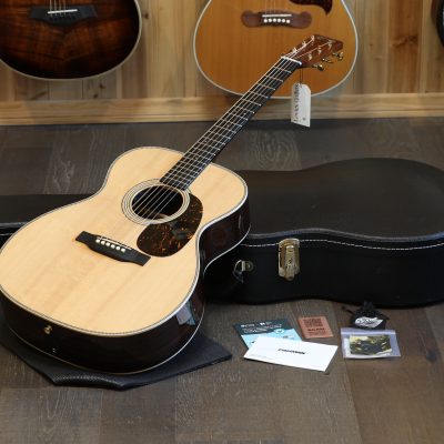2024 Martin 000-28 Modern Deluxe Sitka Spruce Rosewood Acoustic Guitar Natural + OHSC