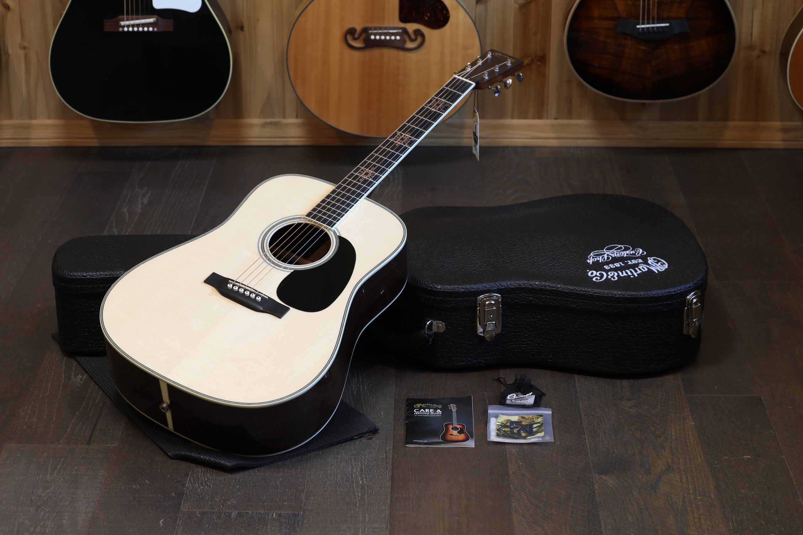 Minty Rare! 2018 Martin Custom Shop Seth Avett Limited Edition Dreadnought Acoustic Guitar Natural + OHSC