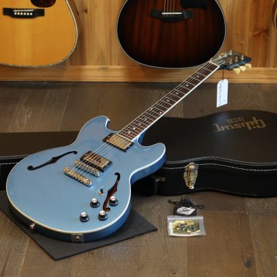 2015 Gibson Midtown Semi-Hollow Electric Guitar Pelham Blue + OHSC