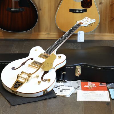 Unplayed! 2023 Gretsch G6636T Players Edition White Falcon Center Block Semi-Hollow Electric Guitar White + COA OHSC